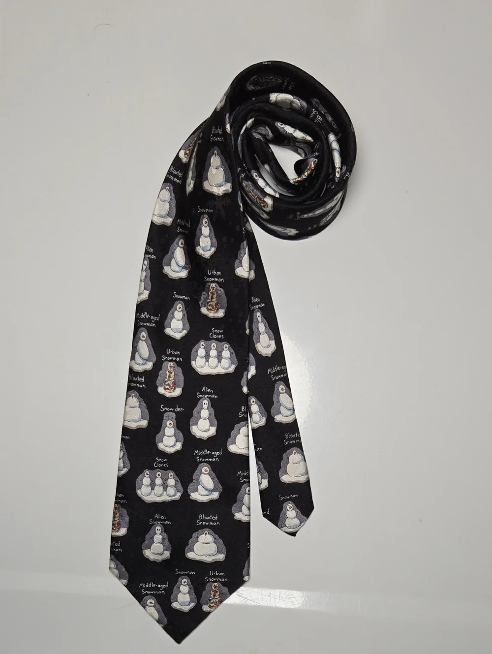 Black Novelty Snowman Pattern Men's Tie 100% Silk